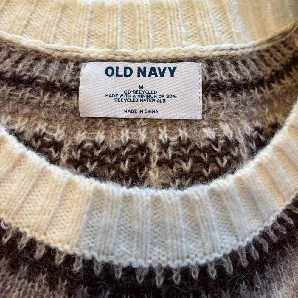 Old Navy fair isle sweater - Picture 3 of 3